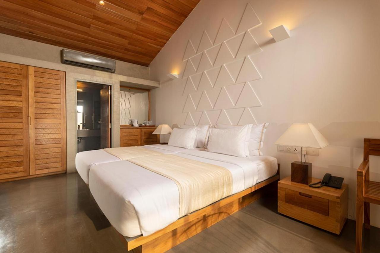Giritale Hotel Polonnaruwa Zimmer foto