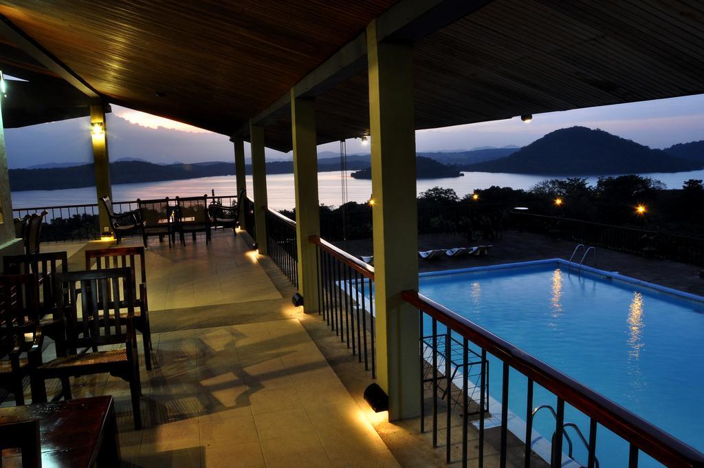 Giritale Hotel Polonnaruwa Exterior foto